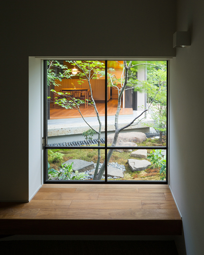 つづら折りの家8